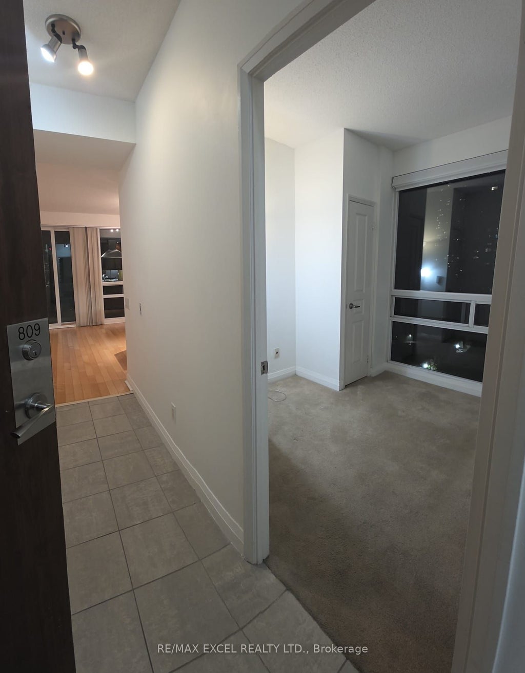 1121 Bay Street 809, Toronto C01