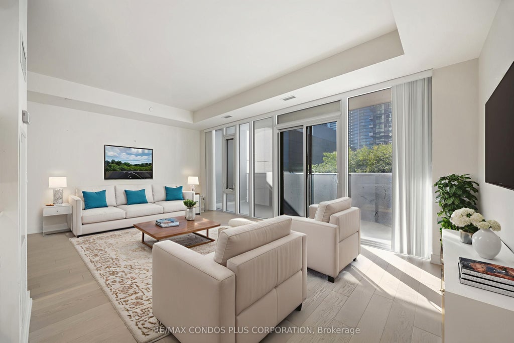 330 Richmond Street W 518, Toronto C01