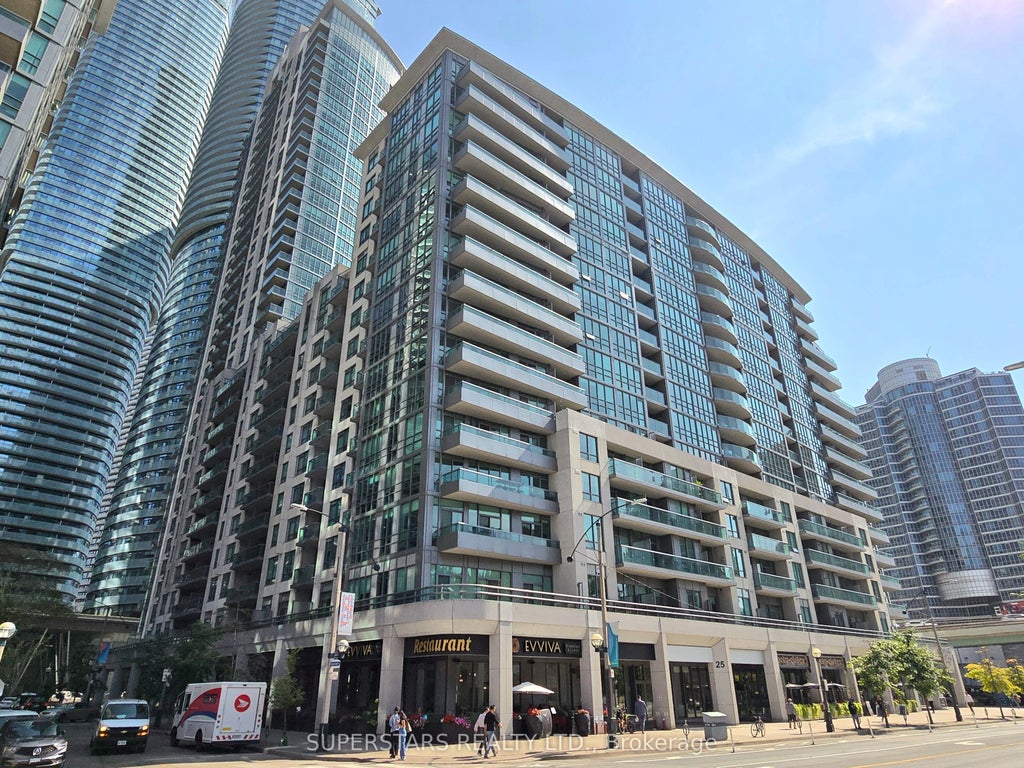 25 Lower Simcoe Street 703, Toronto C01