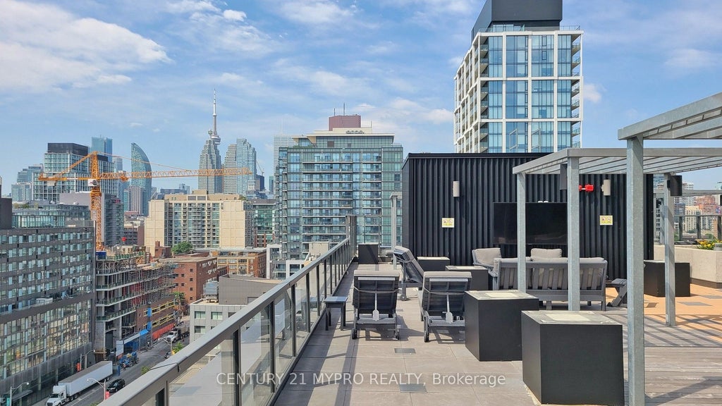 120 Parliament Street 404, Toronto C08