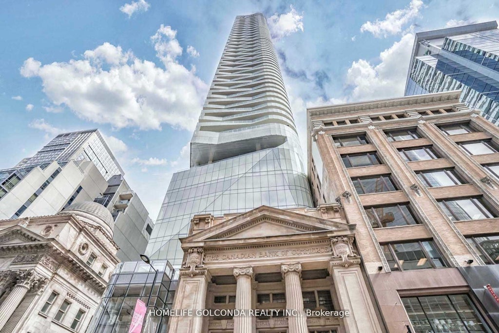 197 Yonge Street 4814, Toronto C08