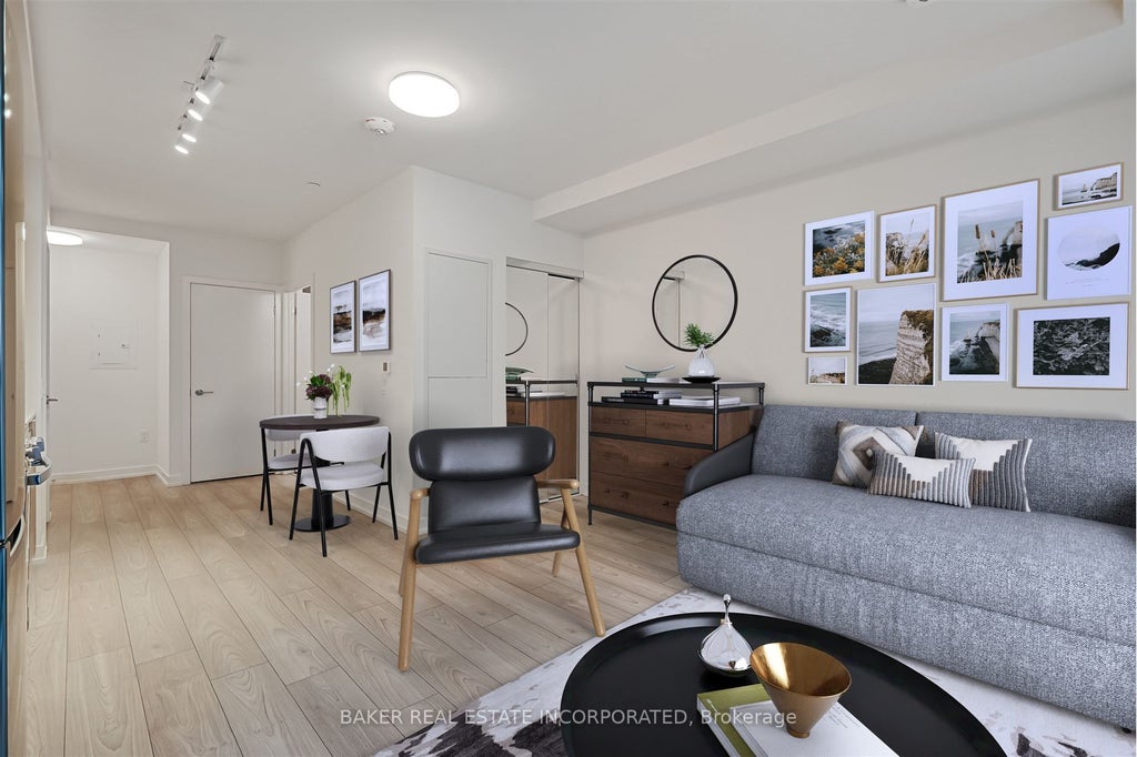 223 Redpath Avenue 701, Toronto C10