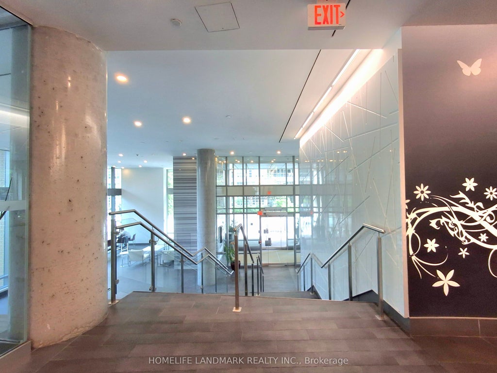 69 Lynn Williams Street 405, Toronto C01