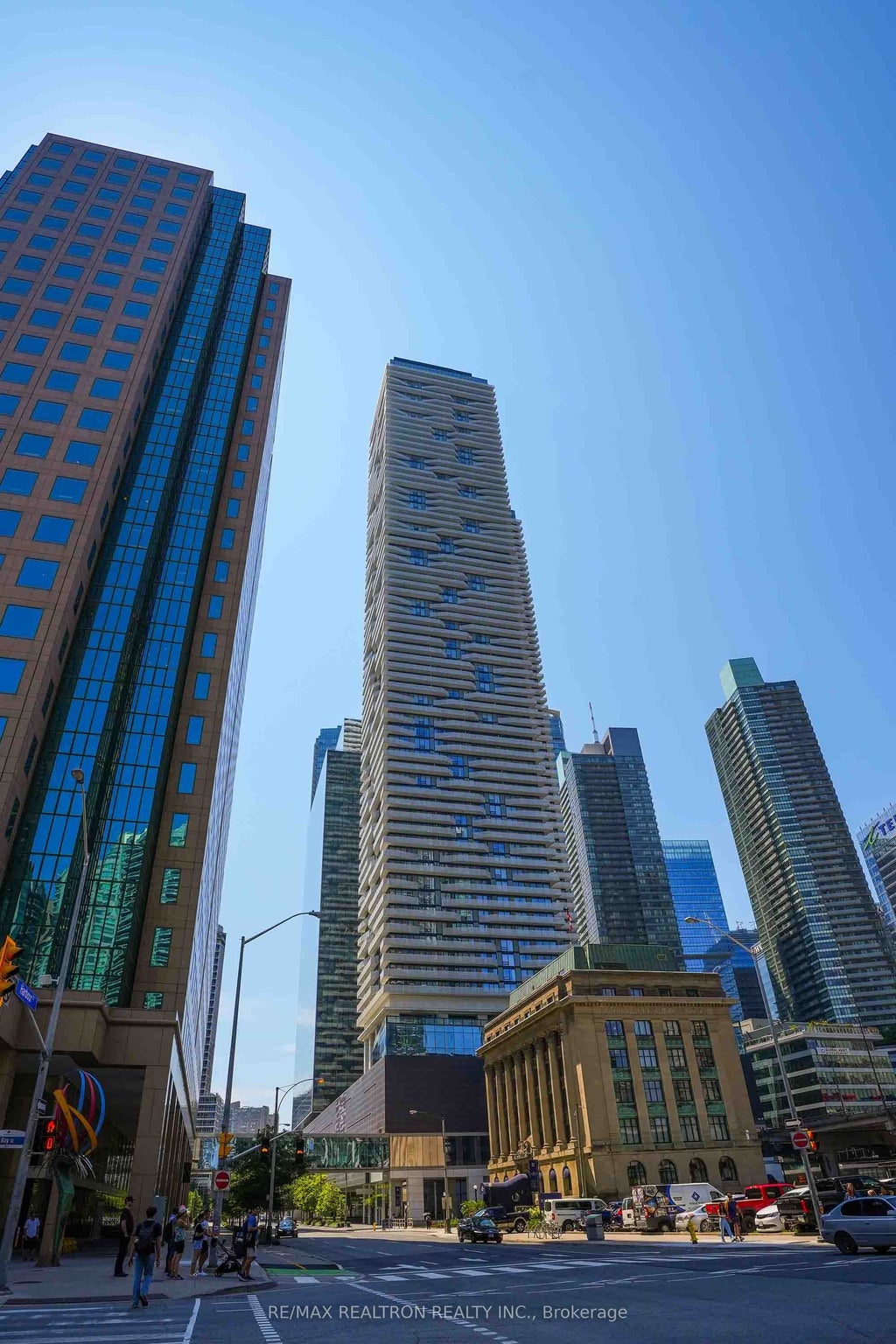 88 Harbour Street 4004, Toronto C01