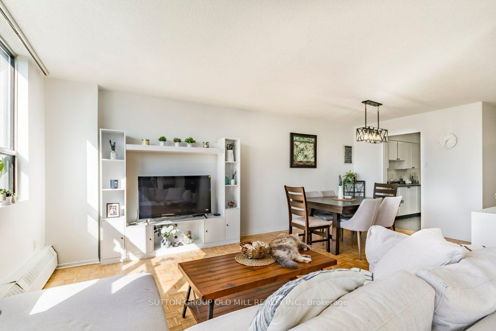 25 Sunrise Avenue 306, Toronto C13