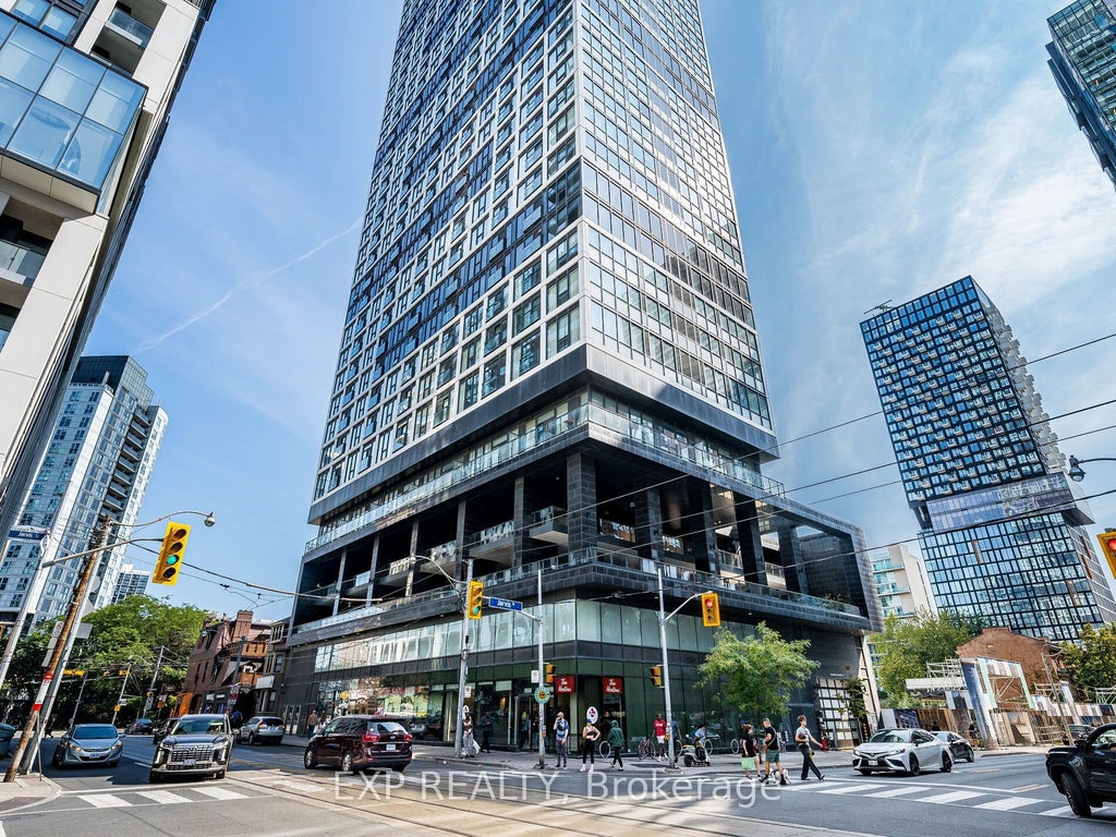 181 Dundas Street E 4608, Toronto C08