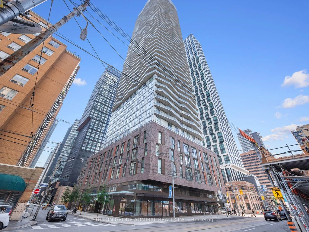 100 Dalhousie Street 906, Toronto C08