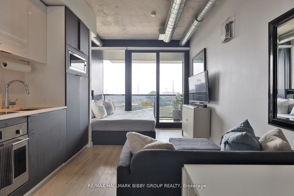 170 Bayview Avenue 614, Toronto C08