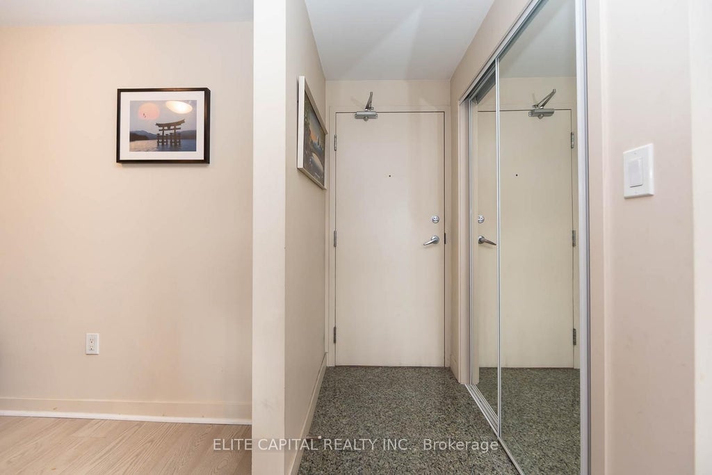 10 Navy Wharf Court 1008, Toronto C01