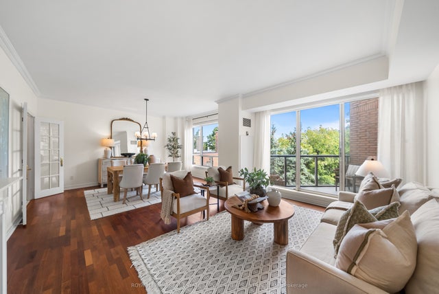 2727 Yonge Street 713, Toronto C04