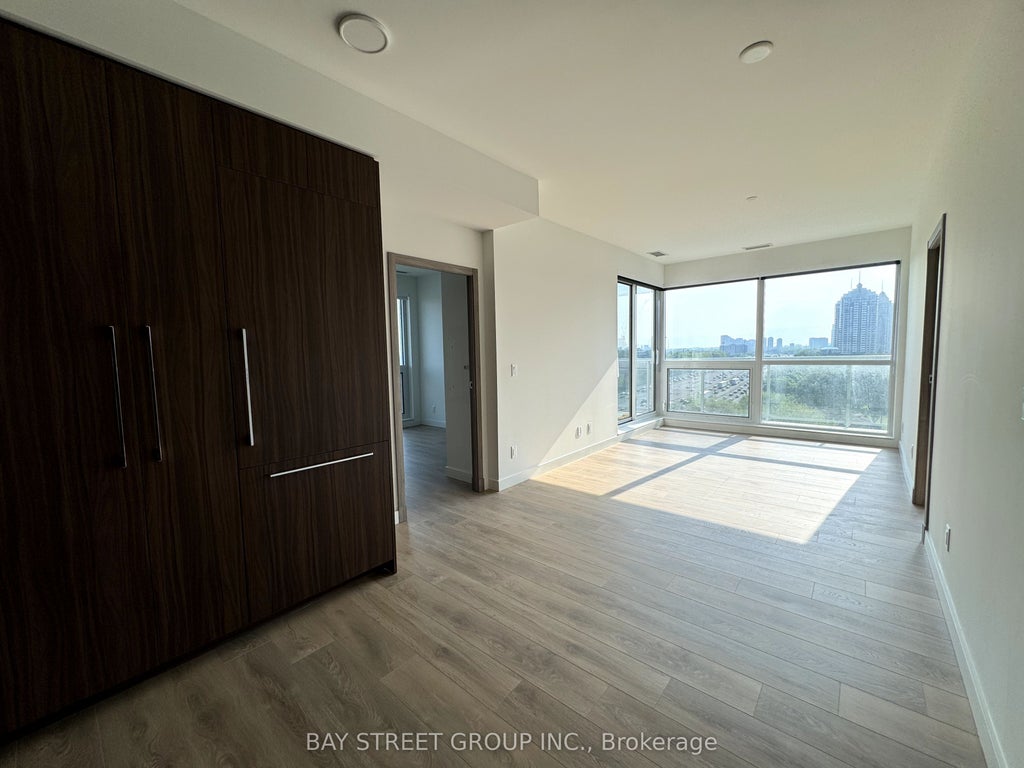 25 Mcmahon Drive 1506, Toronto C15