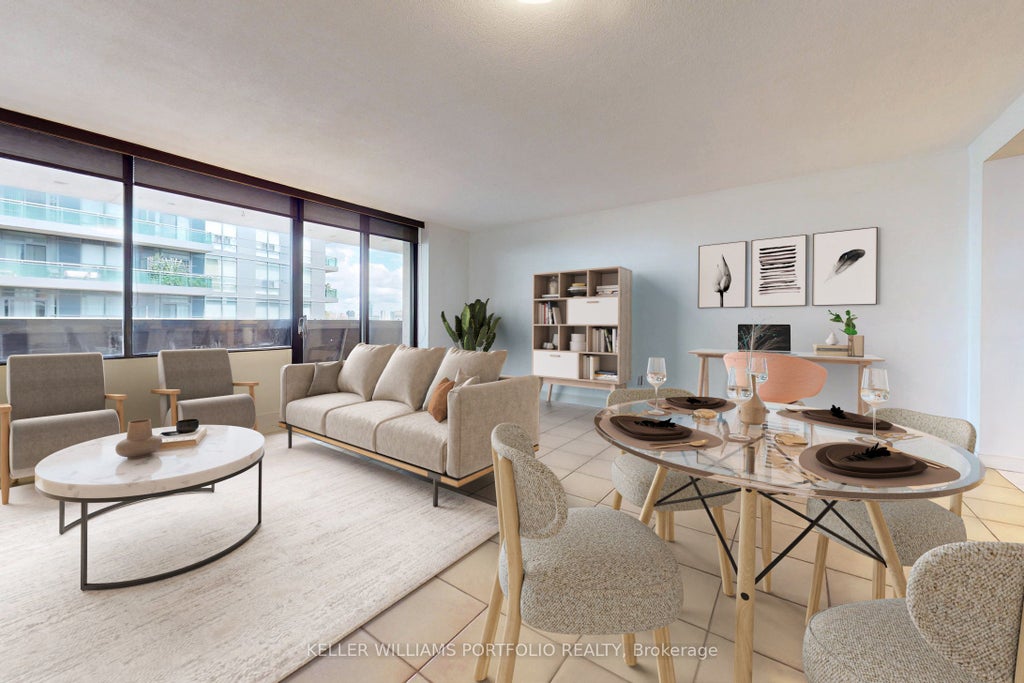 720 Spadina Avenue 1510, Toronto C01