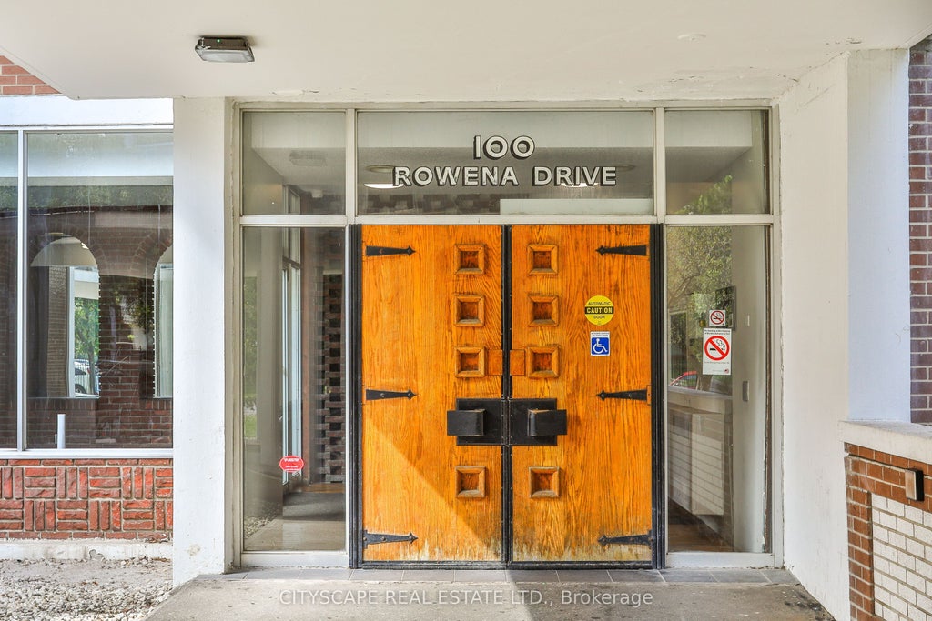 100 Rowena Drive 303, Toronto C13