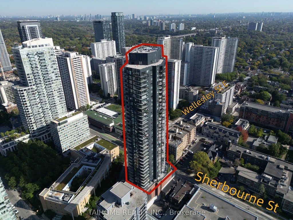 159 Wellesley Street E 1509, Toronto C08