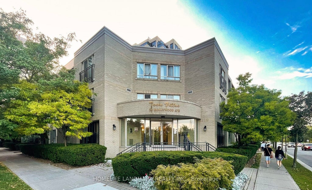 38 Hollywood Avenue 128, Toronto C14