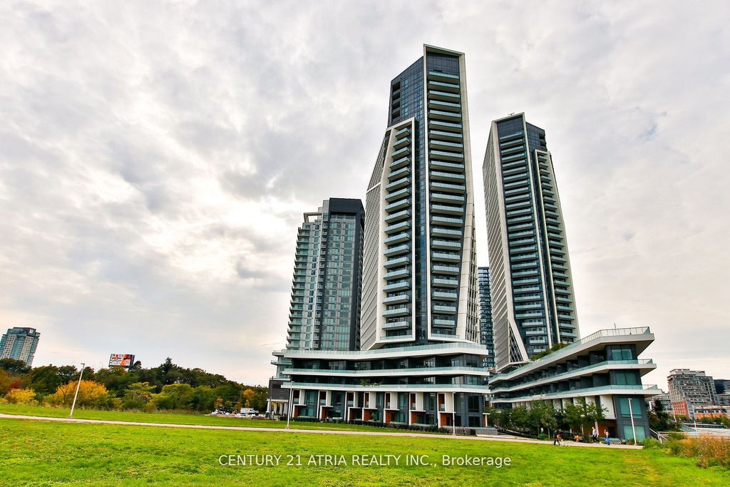 30 Ordnance N/a 101, Toronto C01