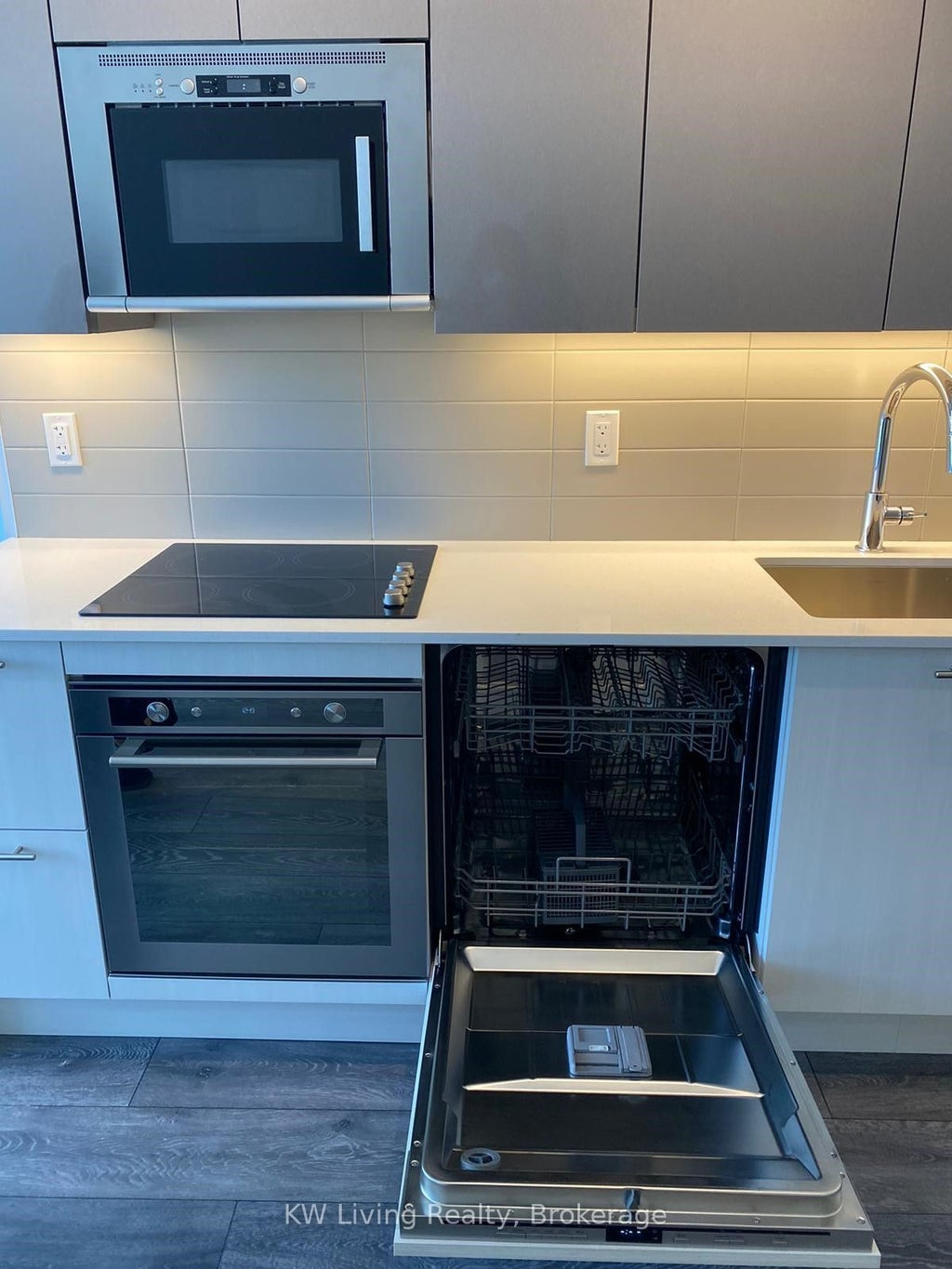 403 Church Street 3306, Toronto C08