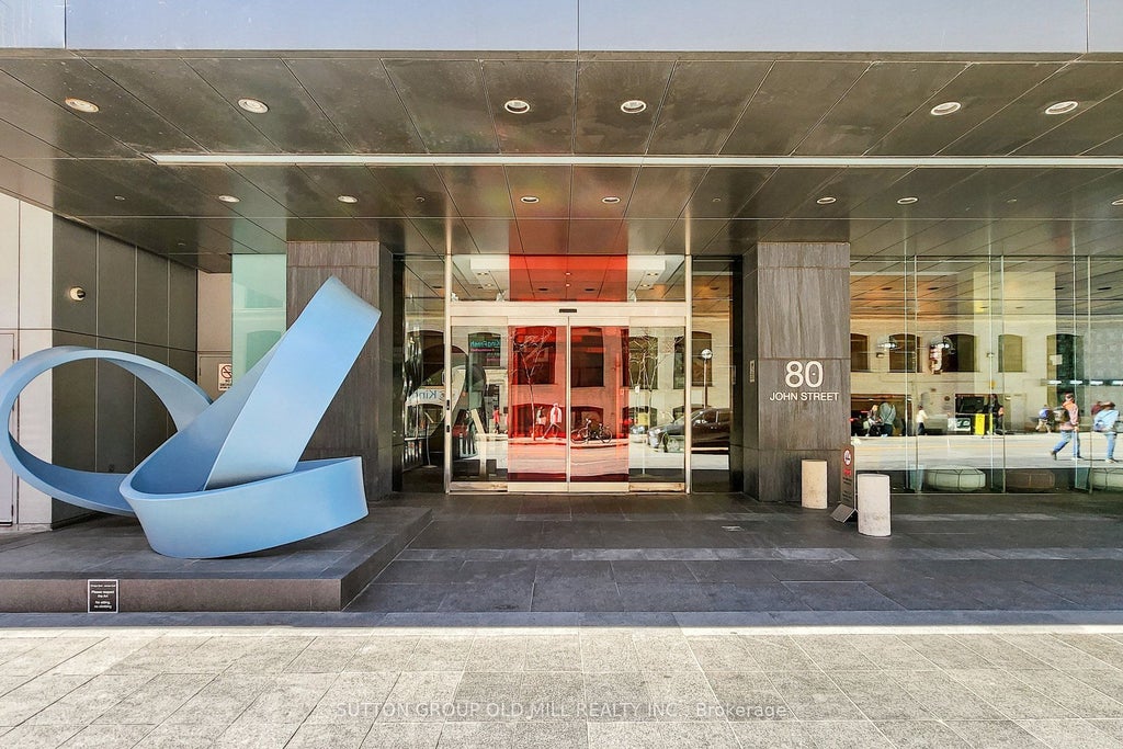 80 John Street 2009, Toronto C01