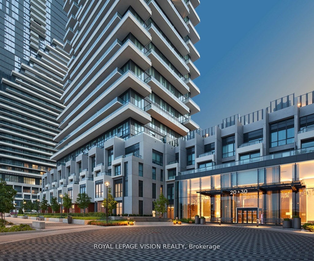 30 Inn On The Park Drive 2404, Toronto C13