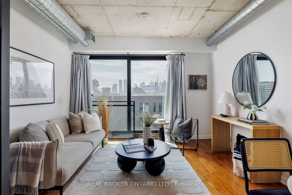 47 Lower River Street 539, Toronto C08