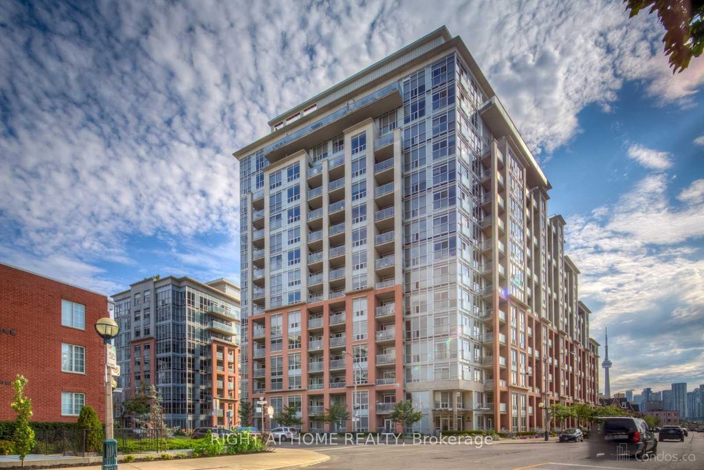 1 Shaw Street 226, Toronto C01