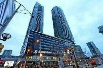65 Bremner Boulevard 3506, Toronto C01