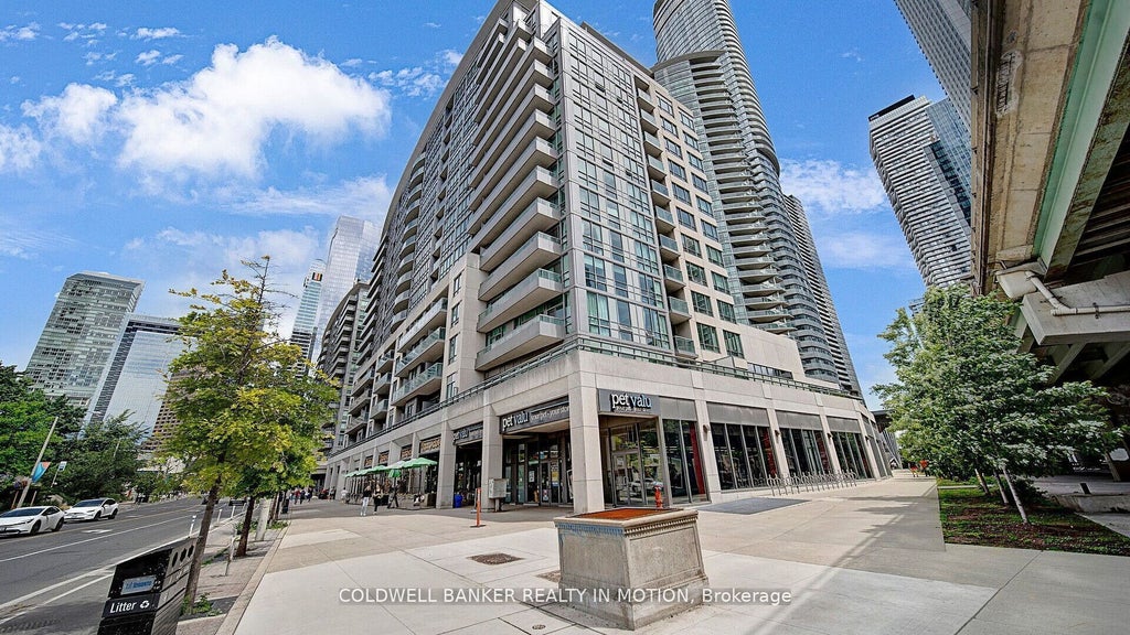 25 Lower Simcoe Street 918, Toronto C01