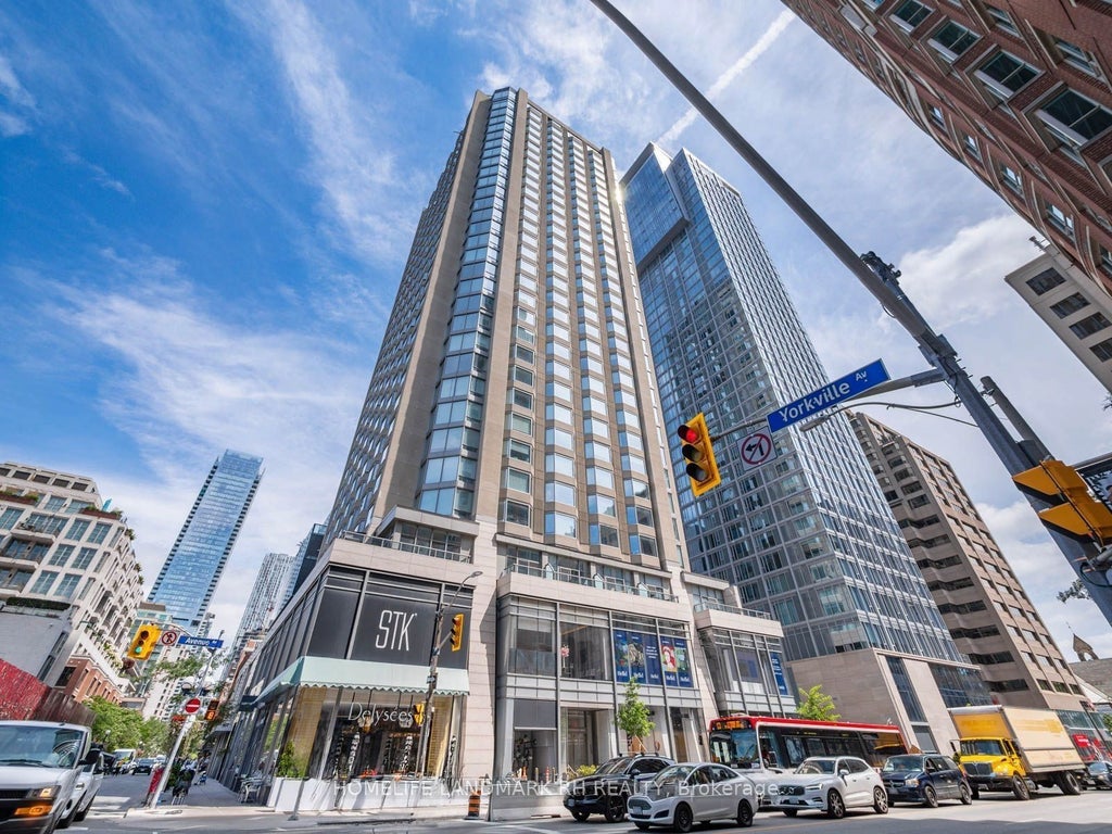 155 Yorkville Avenue 2315, Toronto C02
