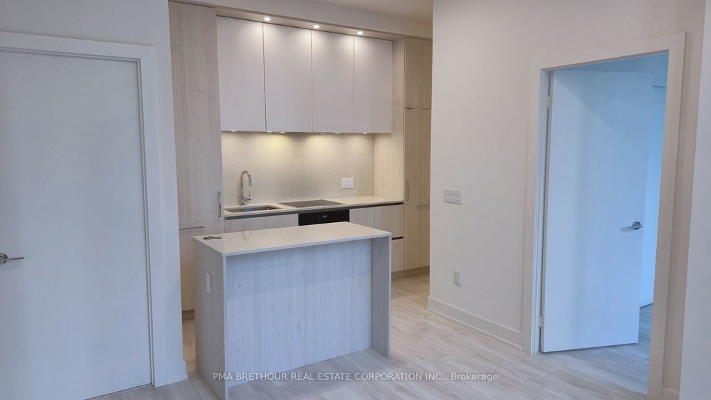 15 Mercer Street 1001, Toronto C01