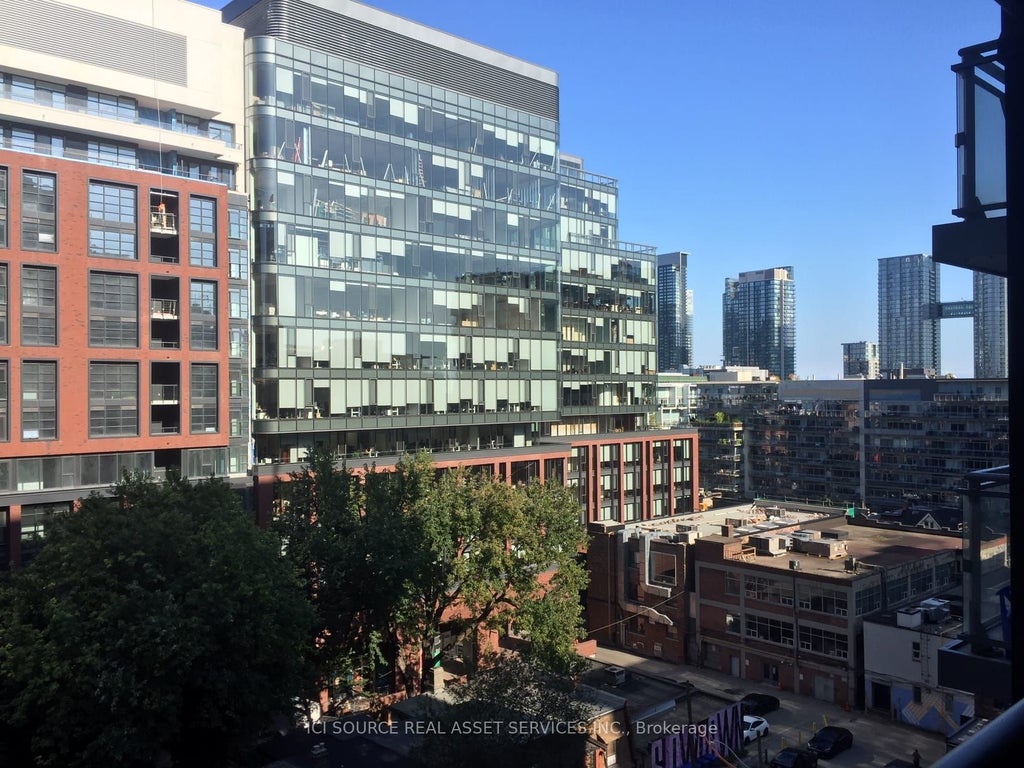 525 Adelaide Street W 1020, Toronto C01