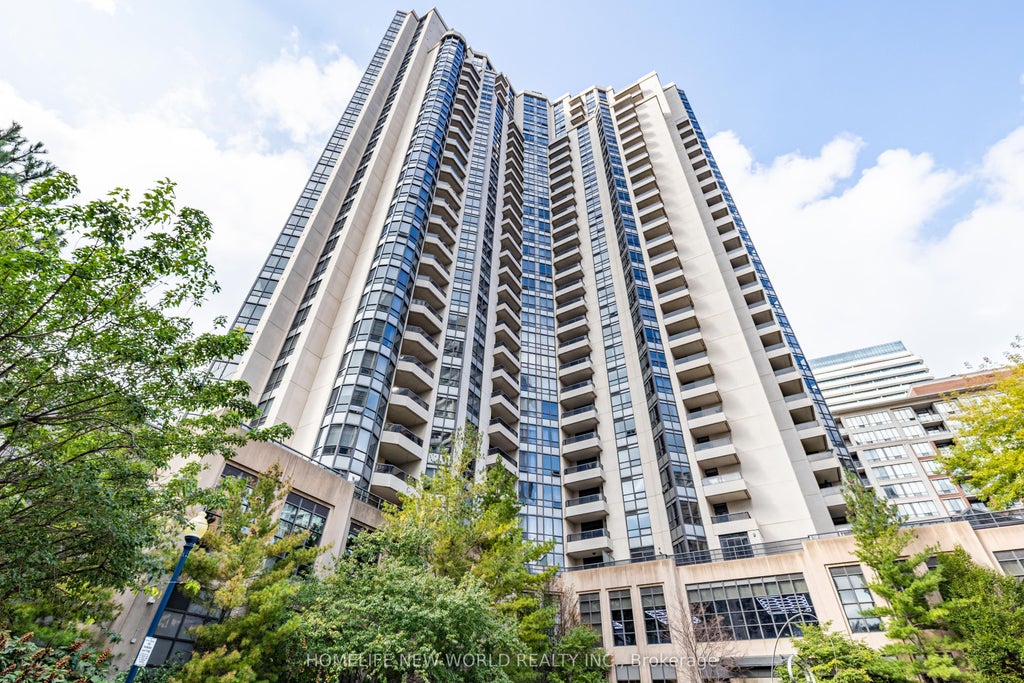 500 Doris Avenue 323, Toronto C14