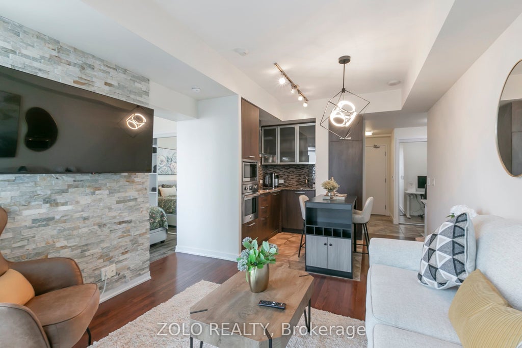 14 York Street 3410, Toronto C01