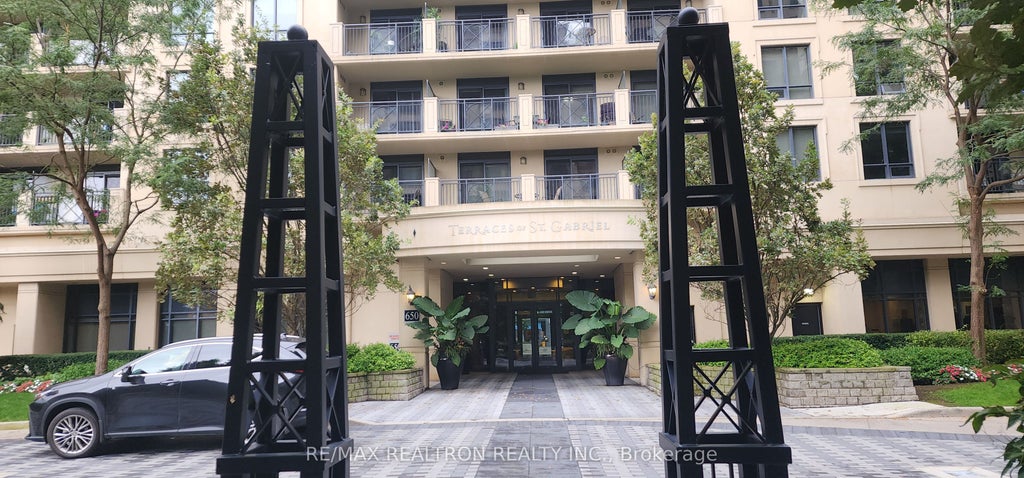 650 Sheppard Avenue E 401, Toronto C15