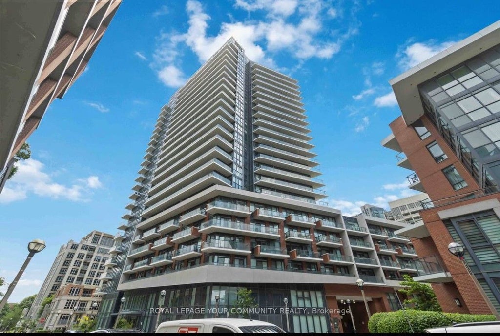 38 Iannuzzi Street 1905, Toronto C01