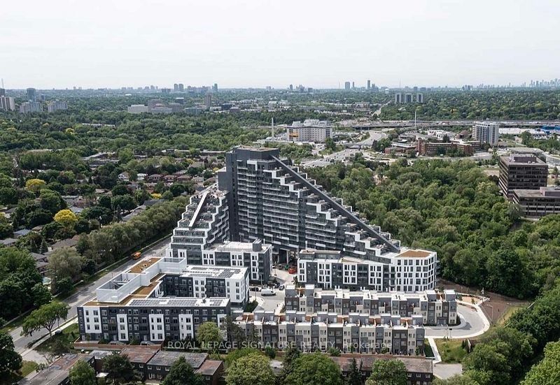 25 Adra Grado Way 853, Toronto C15