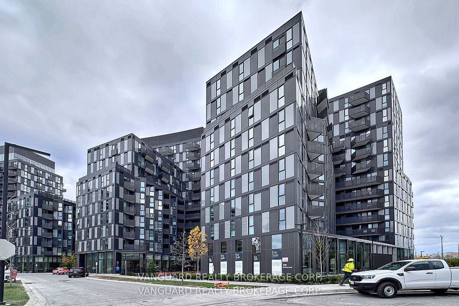 30 Tretti Way 1005, Toronto C06