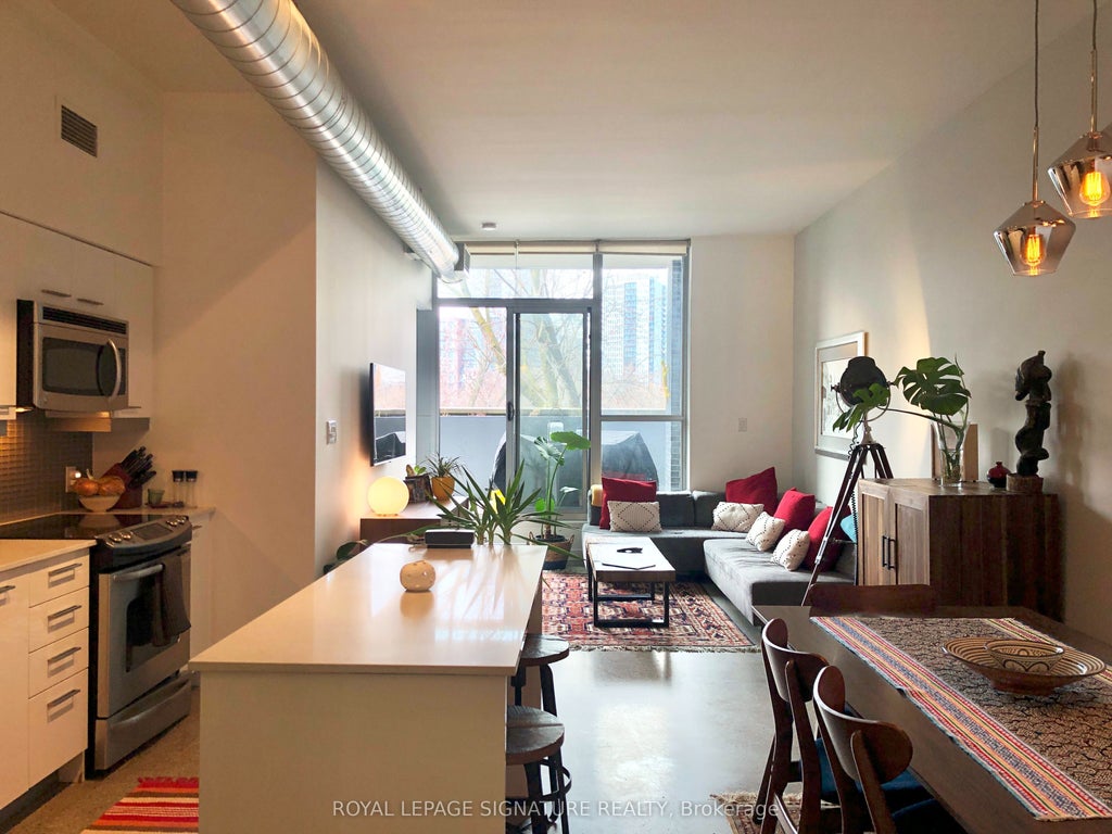 510 King Street E 412, Toronto C08