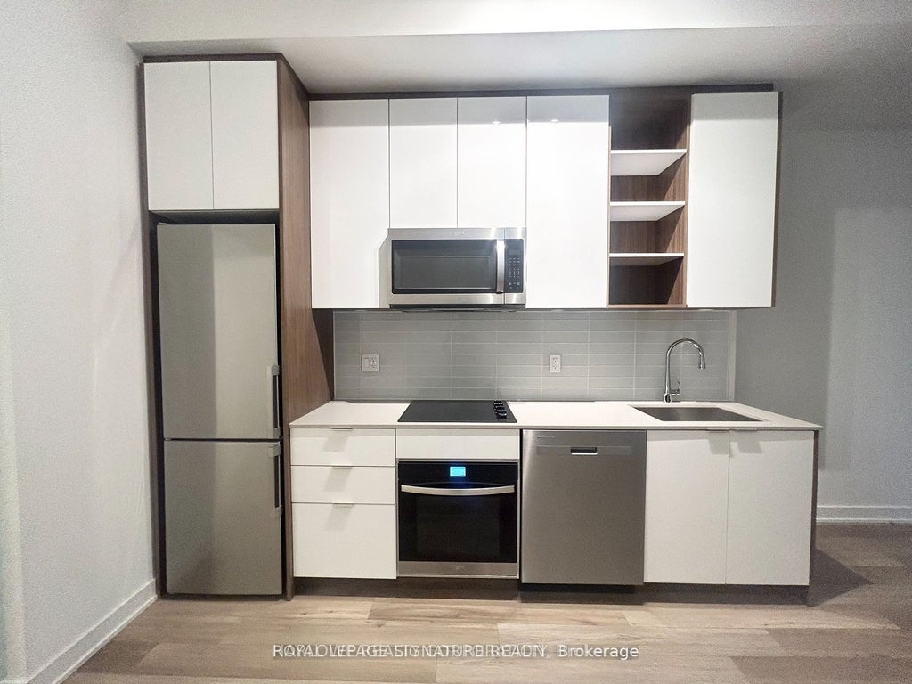 543 Richmond Street W 223, Toronto C01