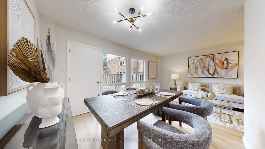 81 Elsa Vine Way 166, Toronto C15