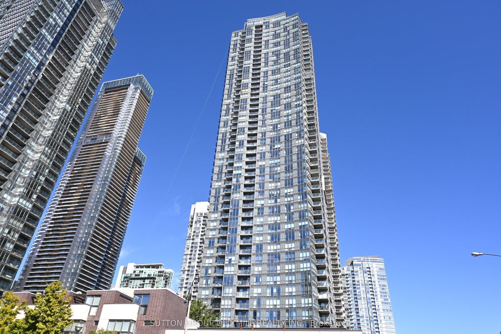 11 Brunel Court 3610, Toronto C01