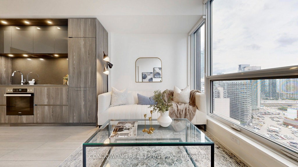 35 Mercer Street 1811, Toronto C01