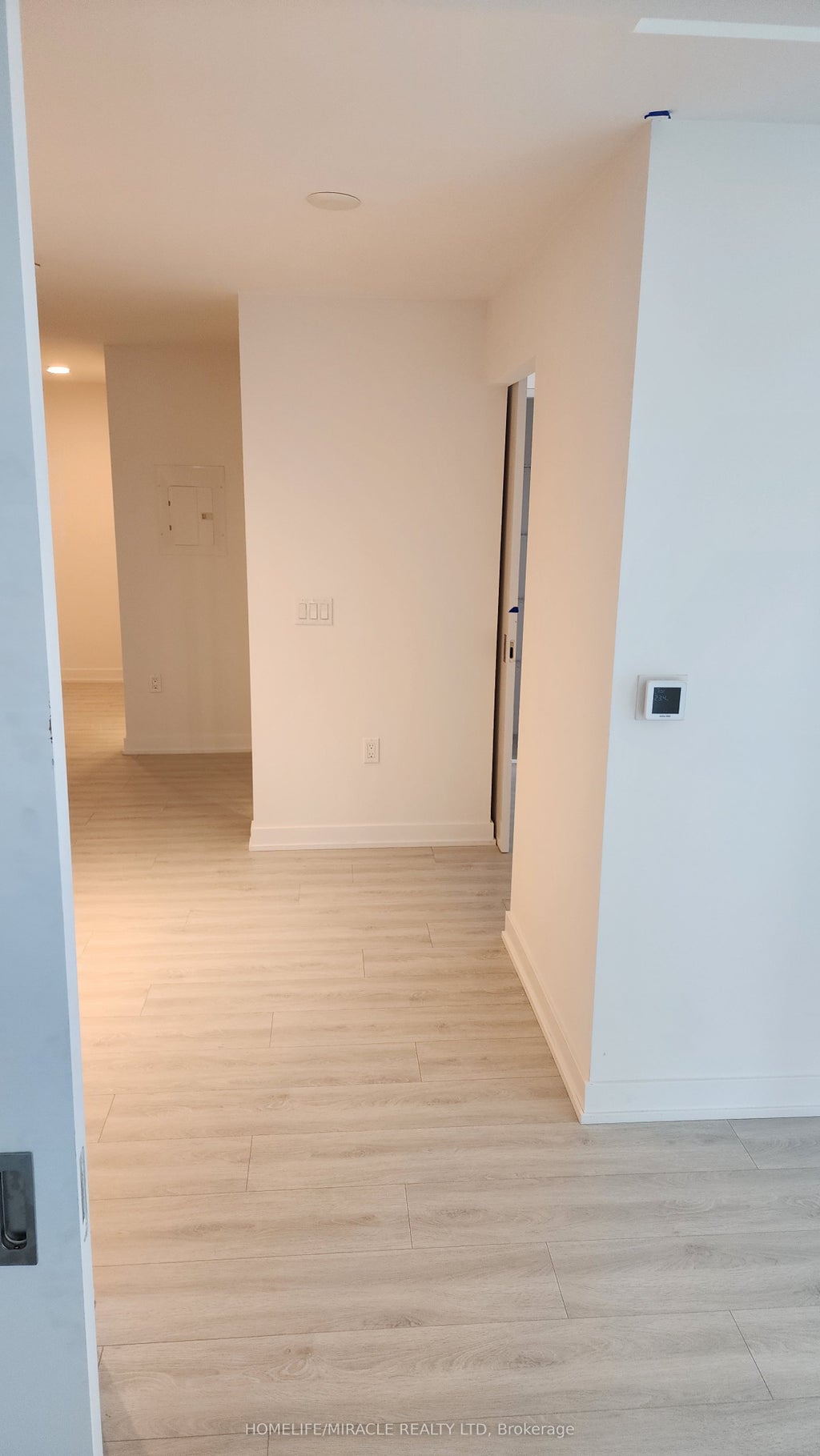 230 Simcoe Street 724, Toronto C01