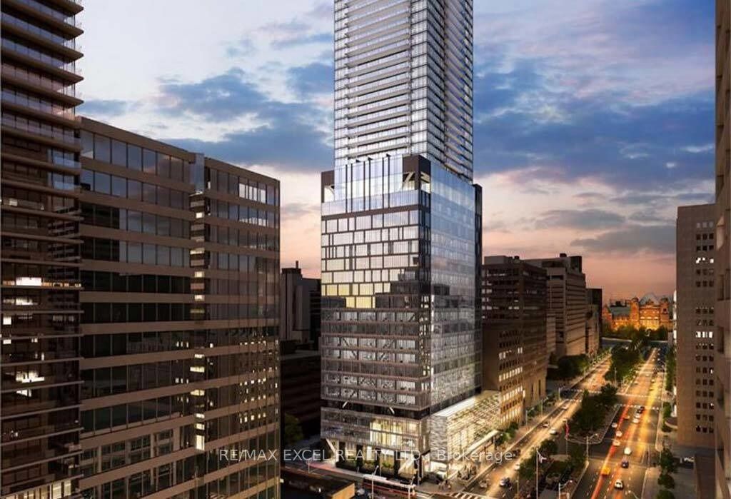 488 University Avenue 2211, Toronto C01