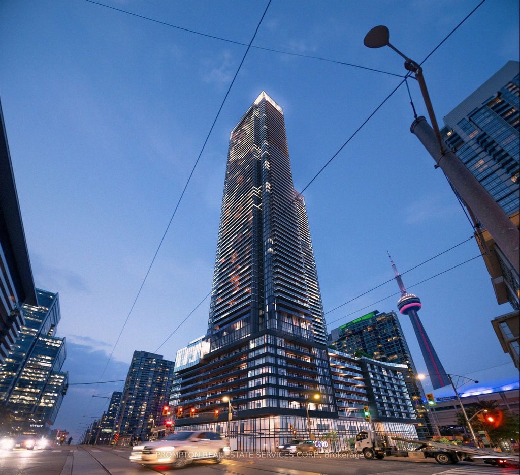 3 Concord Cityplace Way 6802, Toronto C01