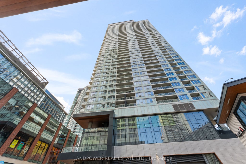 19 Bathurst Street 3812, Toronto C01