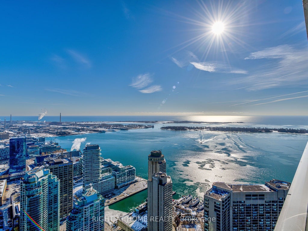 88 Harbour Street 6306, Toronto C01