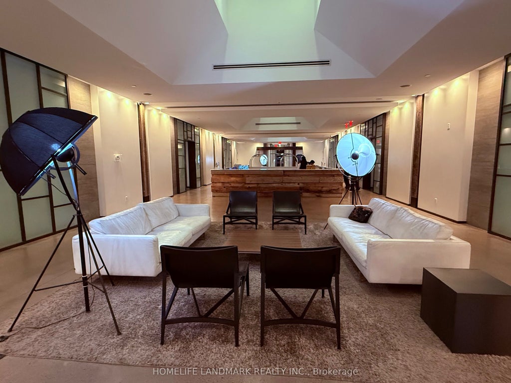 1030 King Street W 228, Toronto C01