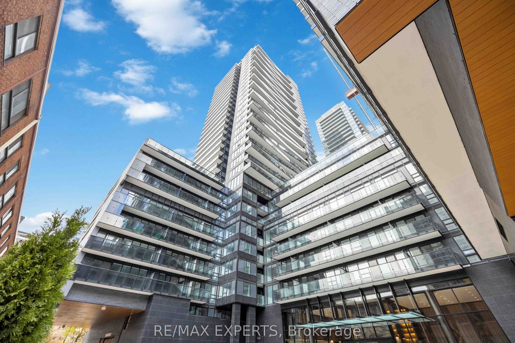 127 Broadway Avenue 502, Toronto C10