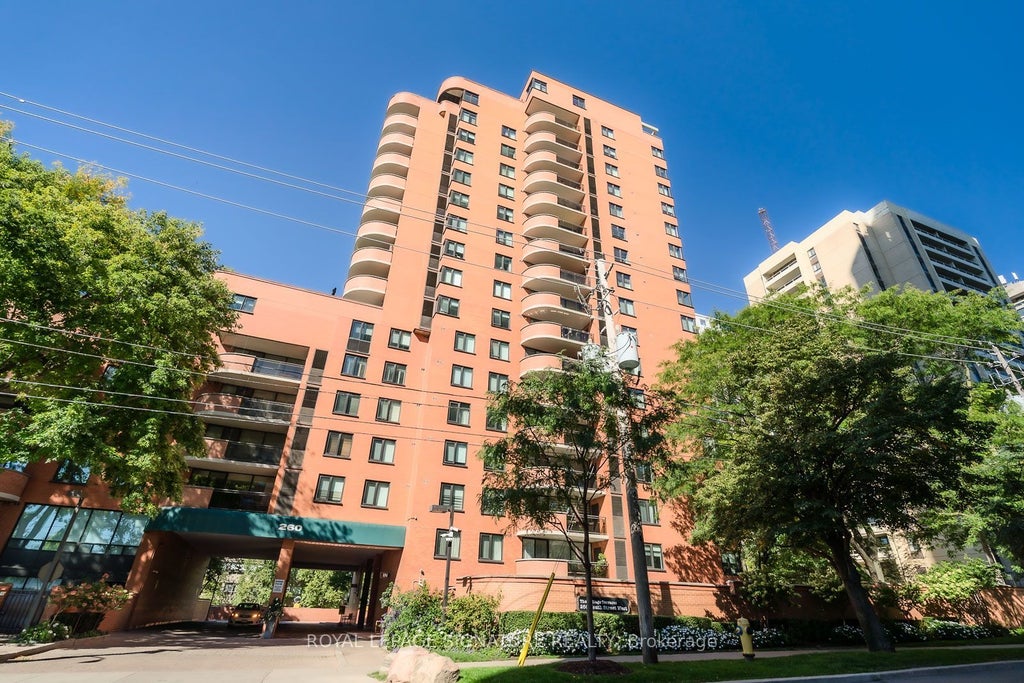 260 Heath Street W 504, Toronto C03