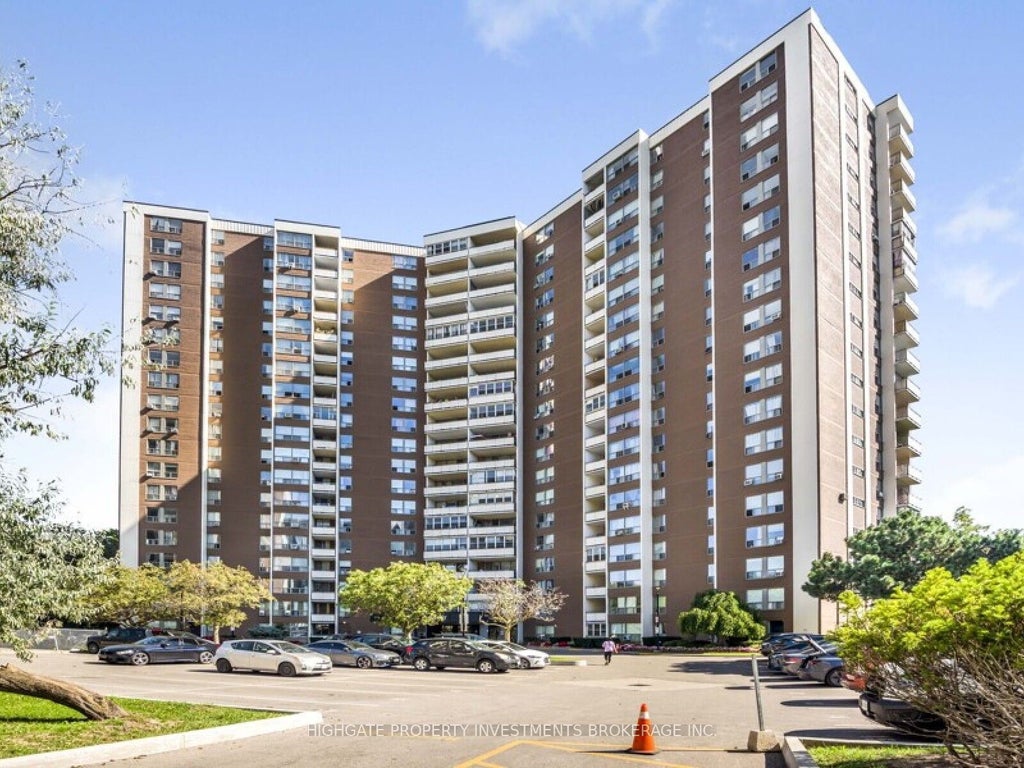 60 Pavane Linkway Road 1414, Toronto C11